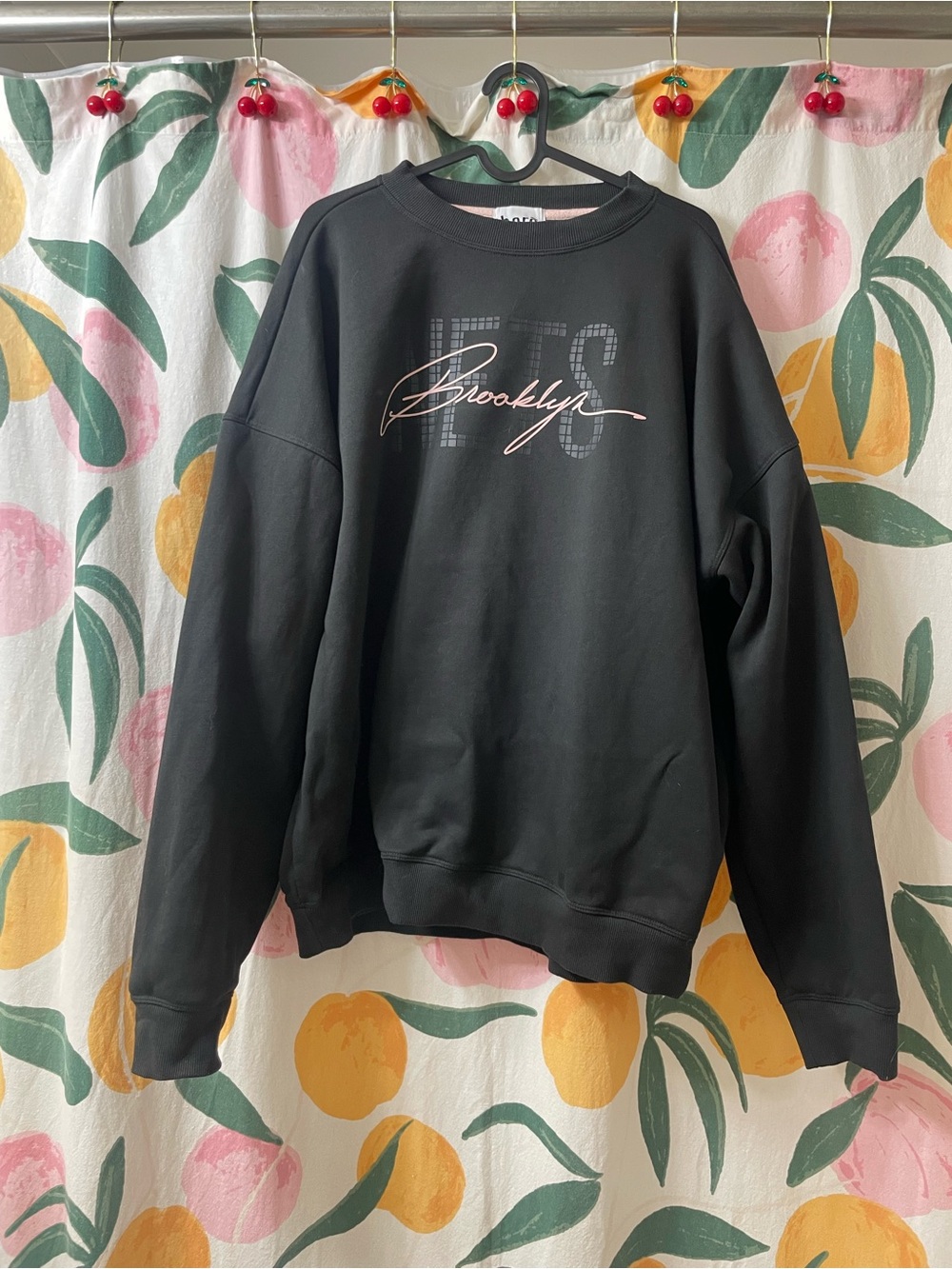 Brooklyn Nets basketball bero Crewneck Sweatshirt - Black